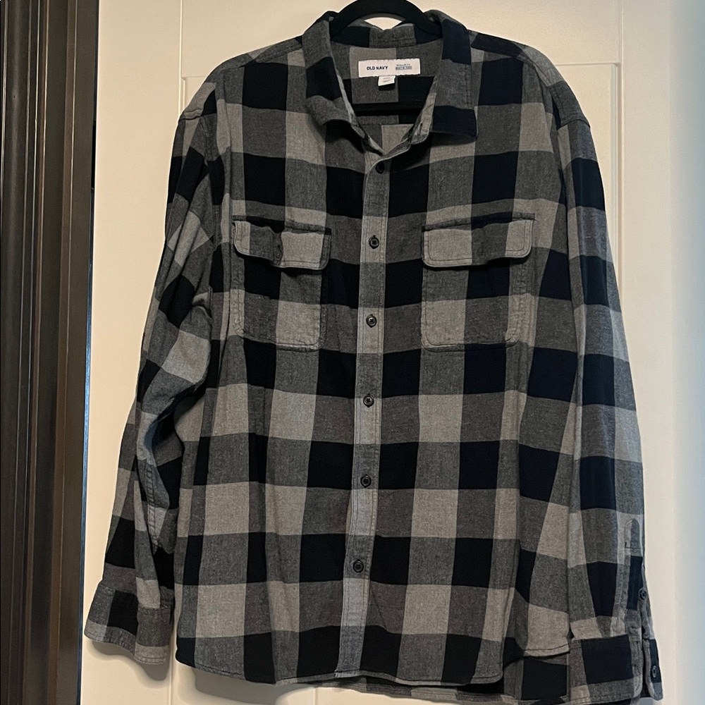Old Navy Flannel Plaid Button-Up Shirt